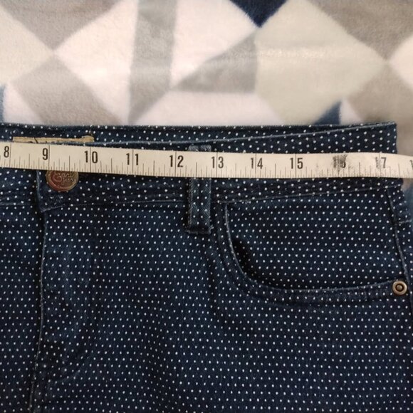 💙💙EARL JEAN DENIM SKIRT DARK BLUE W/ WHITE POLKA DOTS ZIP FRONT - Picture 4 of 7